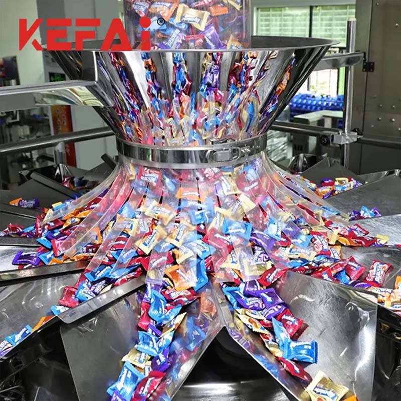Detail balicího stroje KEFAI Candy 1