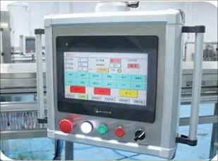 Detail stroje na balení hubic - PLC řídicí systém